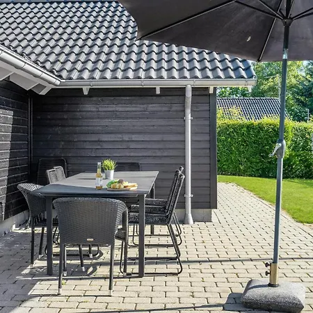 Holiday home 3 Bedroom Awesome In *